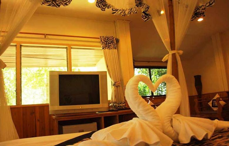 Chiangmai Night Safari Resort Чіангмай Номер фото